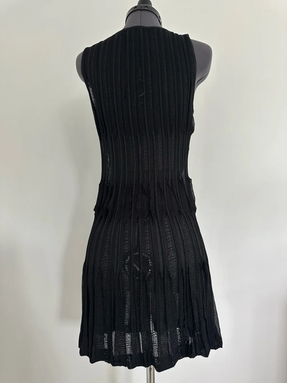 Missoni Black Sleeveless Ribbed Knit Midi Dress - Picture 2 of 4